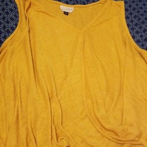 Mustard yellow knit top